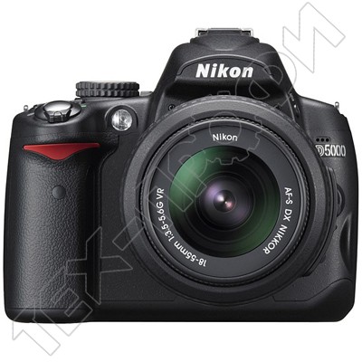  Nikon D5000